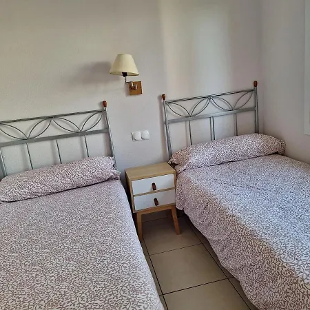 Bright & Comfy 2bdr & 2 Bth In Nova Oliva