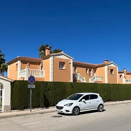 Apartment Bright & Comfy 2bdr & 2 Bth In Nova Oliva